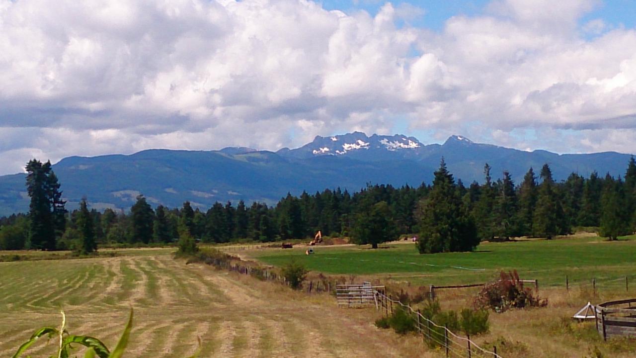 Paradise Acres Ranch Nanoose Bay Εξωτερικό φωτογραφία