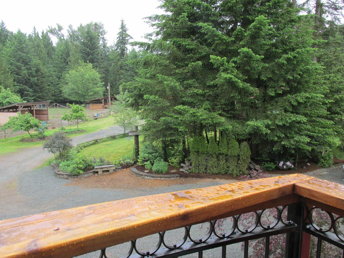 Paradise Acres Ranch Nanoose Bay Εξωτερικό φωτογραφία