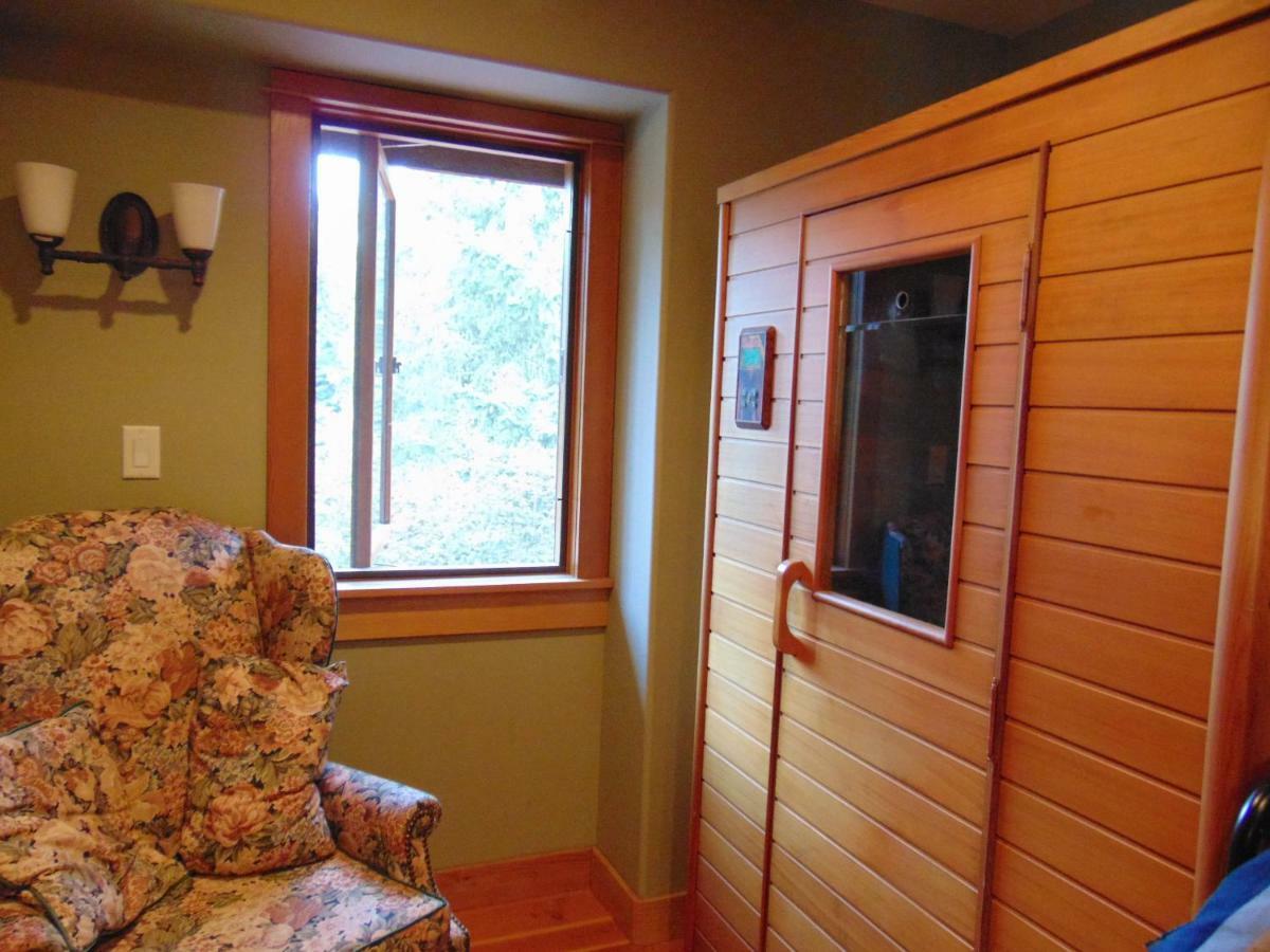 Paradise Acres Ranch Nanoose Bay Εξωτερικό φωτογραφία